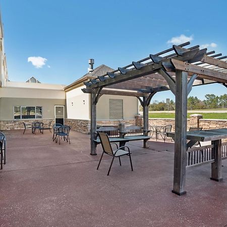 Comfort Inn & Suites Crystal Inn Sportsplex Гълфпорт Екстериор снимка