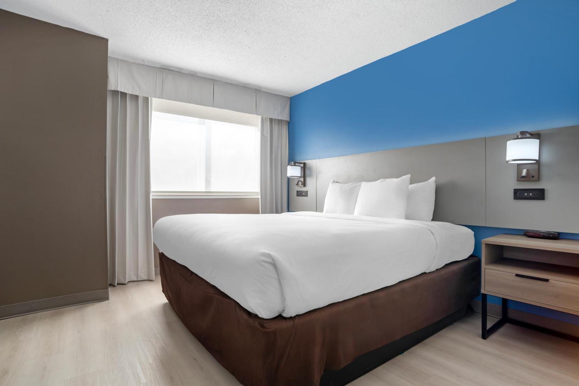 Comfort Inn & Suites Crystal Inn Sportsplex Гълфпорт Екстериор снимка