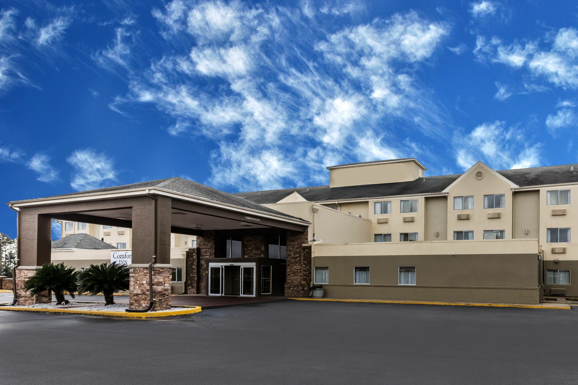 Comfort Inn & Suites Crystal Inn Sportsplex Гълфпорт Екстериор снимка